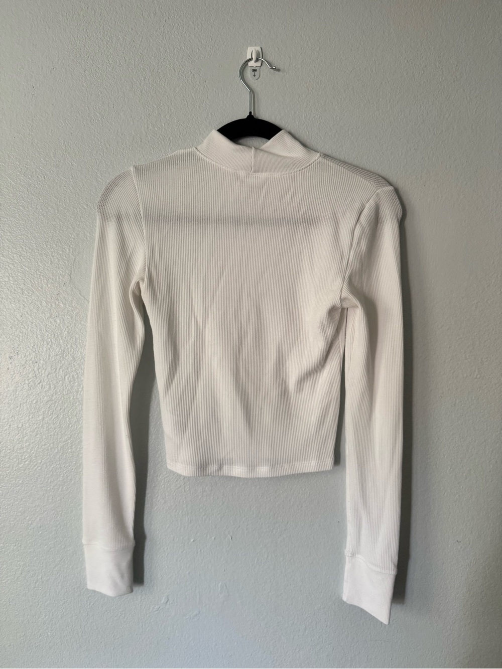 American Eagle White Ribbed Turtleneck Long Sleeve Crop Top - Size Small